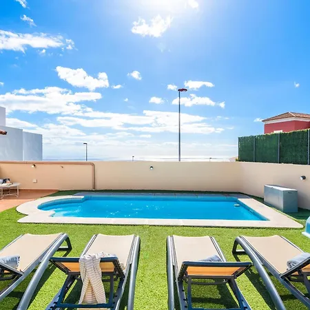 Trueno Refugio De Lujo Con Piscina Climatizada Y Vistas カンデラリア