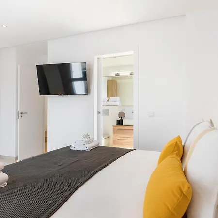 Trueno Refugio De Lujo Con Piscina Climatizada Y Vistas ヴィラ