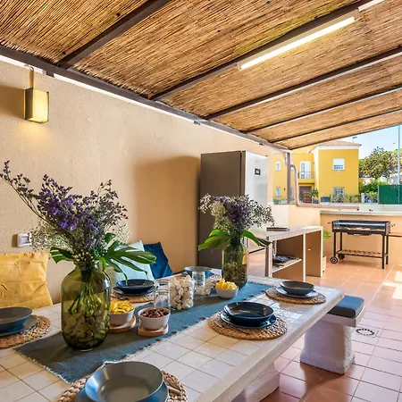 Trueno Refugio De Lujo Con Piscina Climatizada Y Vistas 别墅 *