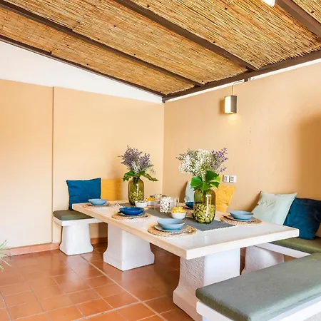 Trueno Refugio De Lujo Con Piscina Climatizada Y Vistas וילה קנדלריה