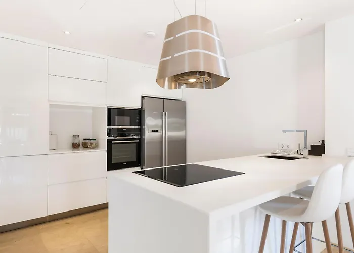 Trueno Refugio De Lujo Con Piscina Climatizada Y Vistas Villa